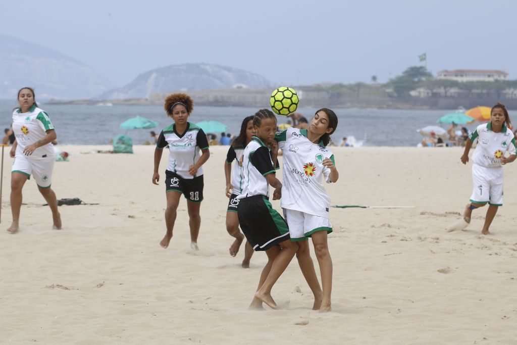 Bola Futebol Praia Campo Maré