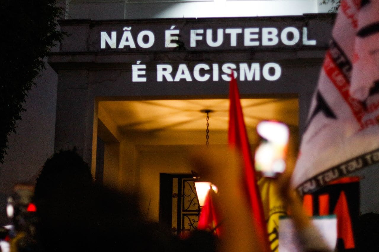 Na várzea, a preocupação é uma só: jogar bola - Rede Brasil Atual